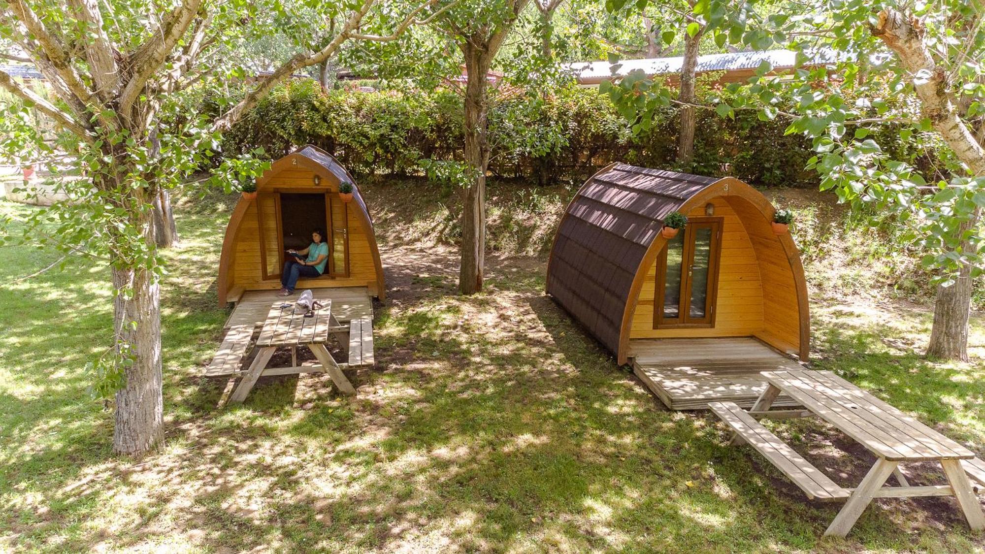 Bungalows - Camping El Solsones Solsona Luaran gambar
