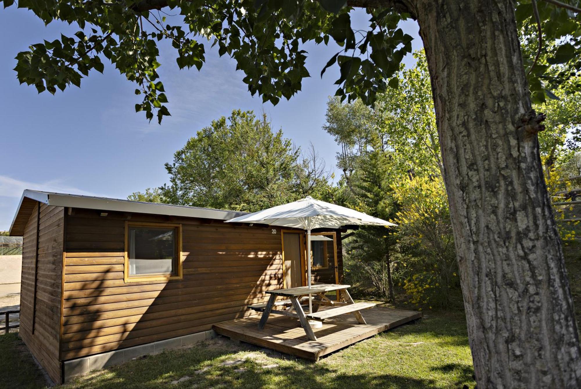 Bungalows - Camping El Solsones Solsona Luaran gambar