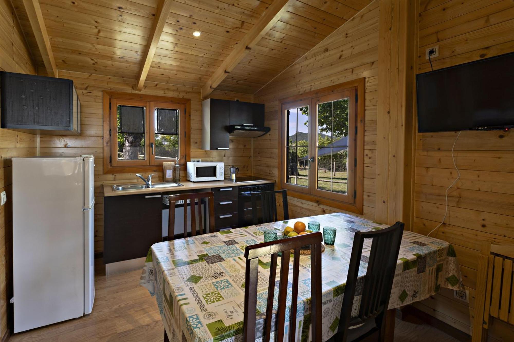 Bungalows - Camping El Solsones Solsona Luaran gambar