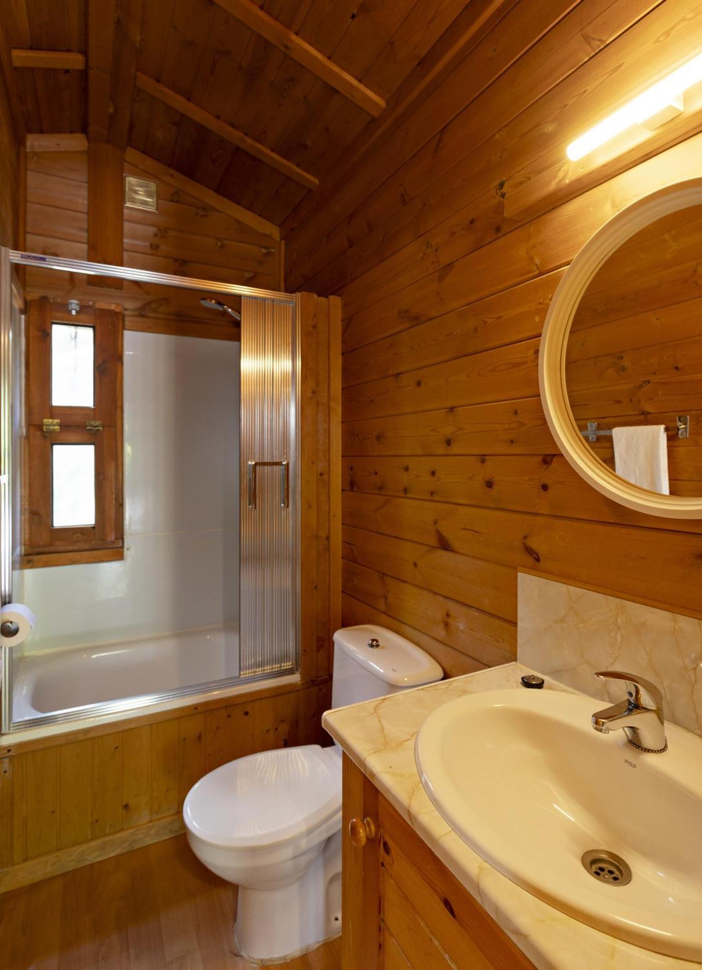 Bungalows - Camping El Solsones Solsona Luaran gambar